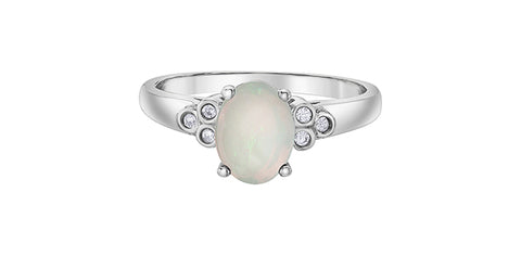 10kt White Gold Opal & Diamond Ring